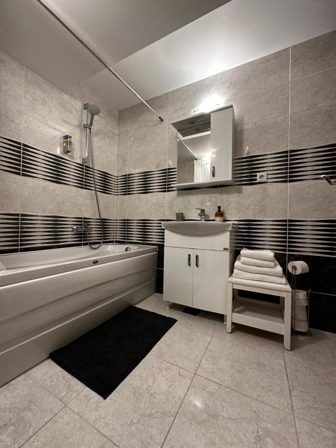 Terrace Apartments Otopeni ! Εξωτερικό φωτογραφία